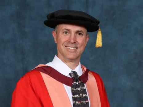 Honorary graduate 